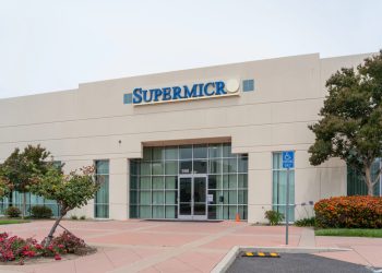 SMCI stock price pattern points to a surge to $106 after earnings