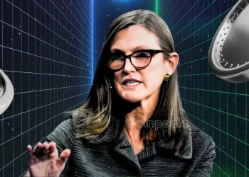Cathie Wood Sees AI & Crypto Liquidity Easing Soon