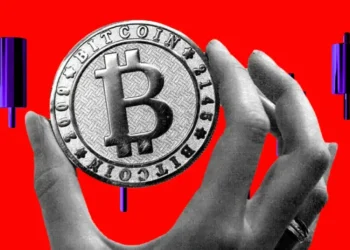 BTC Price Holds Firm as Altcoins Bleed—Is the Capital Rotating Back to Bitcoin?