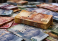 USD/ZAR forecast: South African rand surges as a carry trade emerges