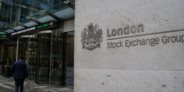 Top stocks driving the FTSE 100 and FTSE 250 indices higher
